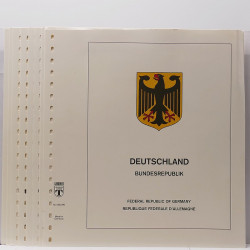 Vrac massif de timbres du monde neufs et oblitérés en un carton.