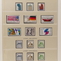 Vrac massif de timbres du monde neufs et oblitérés en un carton.