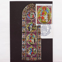 Vrac massif de timbres du monde neufs et oblitérés en un carton.