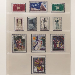 Collection timbres de France 1960-1971 neufs** en album Lindner.