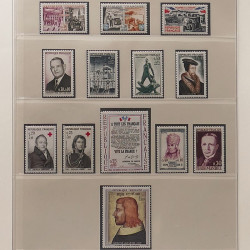 Collection timbres de France 1960-1971 neufs** en album Lindner.