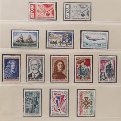 Collection timbres de France 1960-1971 neufs** en album Lindner.