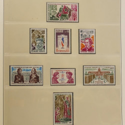 Collection timbres de France 1972-1981 neufs** en album Lindner.