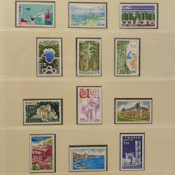 Collection timbres de France 1972-1981 neufs** en album Lindner.