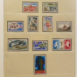 Collection timbres de France 1972-1981 neufs** en album Lindner.