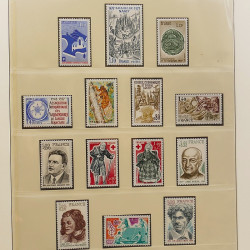 Collection timbres de France 1972-1981 neufs** en album Lindner.