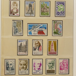 Collection timbres de France 1972-1981 neufs** en album Lindner.