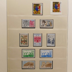 Collection timbres de France 1983-1991 neufs** en album Lindner.