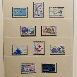 Collection timbres de France 1983-1991 neufs** en album Lindner.