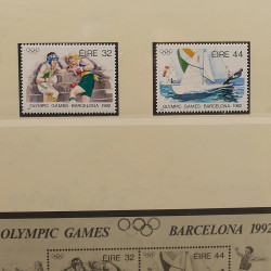 Collection timbres d'Irlande 1989-1997 neufs en album Lindner.