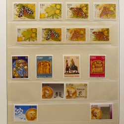 Collection timbres d'Irlande 1989-1997 neufs en album Lindner.
