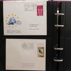 Collection Marcophilie Flammes de Strasbourg 1934-2000 en 2 albums.