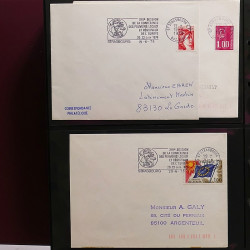 Collection Marcophilie Flammes de Strasbourg 1934-2000 en 2 albums.