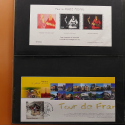 Lot d'entiers postaux et commémoratifs de France en album Lindner.