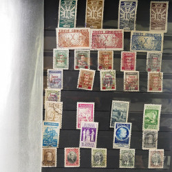 Lot de timbres de Turquie oblitérés en un album.
