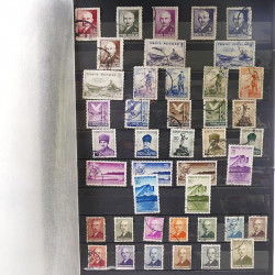 Lot de timbres de Turquie oblitérés en un album.