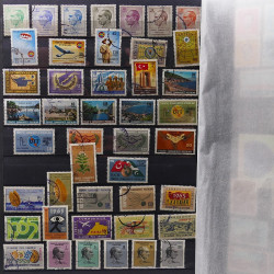 Lot de timbres de Turquie oblitérés en un album.