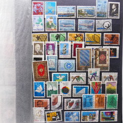 Lot de timbres de Turquie oblitérés en un album.