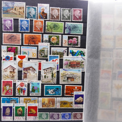 Lot de timbres de Turquie oblitérés en un album.