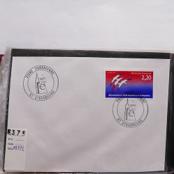 Gigantesque vrac d'histoire postale France et tous pays en un carton.