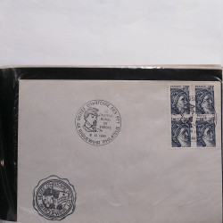 Gigantesque vrac d'histoire postale France et tous pays en un carton.