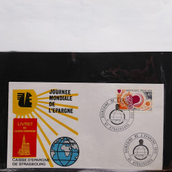 Gigantesque vrac d'histoire postale France et tous pays en un carton.