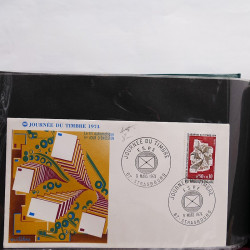 Gigantesque vrac d'histoire postale France et tous pays en un carton.