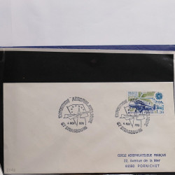 Gigantesque vrac d'histoire postale France et tous pays en un carton.