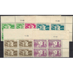 France Libre timbres N°1-5 série aide aux combattants en bloc coin daté neuf**.