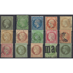 Classiques de France lot de 15 timbres dentelés neufs et oblitérés.