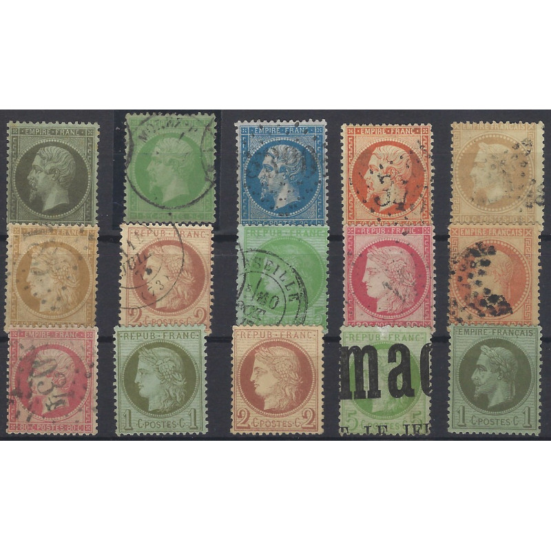 Classiques de France lot de 15 timbres dentelés neufs et oblitérés.