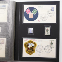 Collection historique de timbres de France 1961-1963 complet en un album.