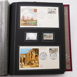 Collection historique de timbres de France 1961-1963 complet en un album.
