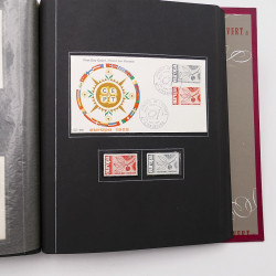 Collection historique de timbres de France 1964-1966 complet en un album.