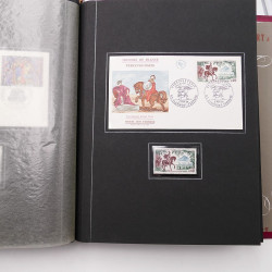 Collection historique de timbres de France 1964-1966 complet en un album.