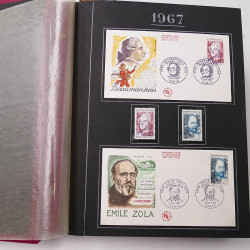 Collection historique de timbres de France 1967-1969 en un album.