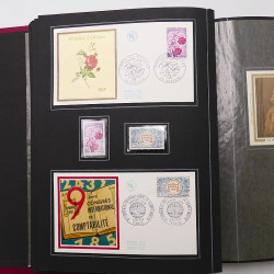 Collection historique de timbres de France 1967-1969 en un album.