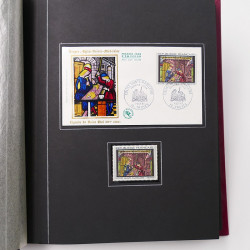 Collection historique de timbres de France 1967-1969 en un album.