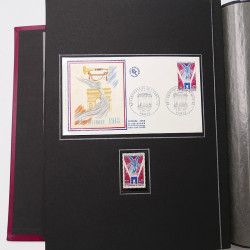 Collection historique de timbres de France 1967-1969 en un album.