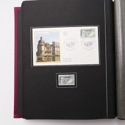 Collection historique de timbres de France 1967-1969 en un album.