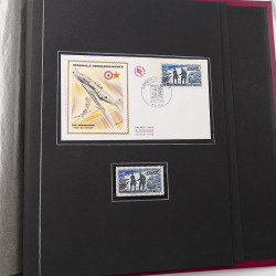 Collection historique de timbres de France 1967-1969 en un album.