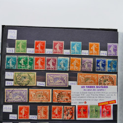 Collection de timbres de France 1849-1943 neufs et oblitérés en un album.