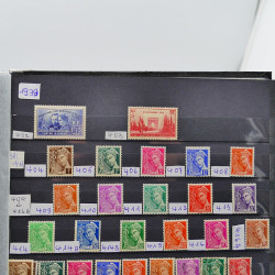 Collection de timbres de France 1849-1943 neufs et oblitérés en un album.