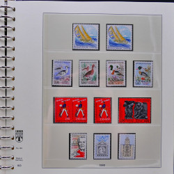 Vrac philatélique de timbres du monde neufs et oblitérés en un carton.
