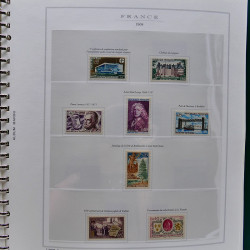 Collection timbres de France 1961-1977 neufs** complet en album Marini.
