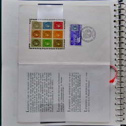 Collection timbres de France 1961-1977 neufs** complet en album Marini.