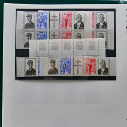 Collection timbres de France 1961-1977 neufs** complet en album Marini.