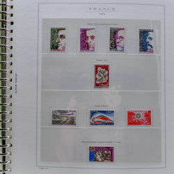 Collection timbres de France 1961-1977 neufs** complet en album Marini.