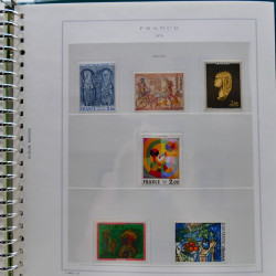 Collection timbres de France 1961-1977 neufs** complet en album Marini.