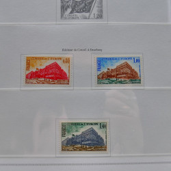 Collection timbres de France 1961-1977 neufs** complet en album Marini.